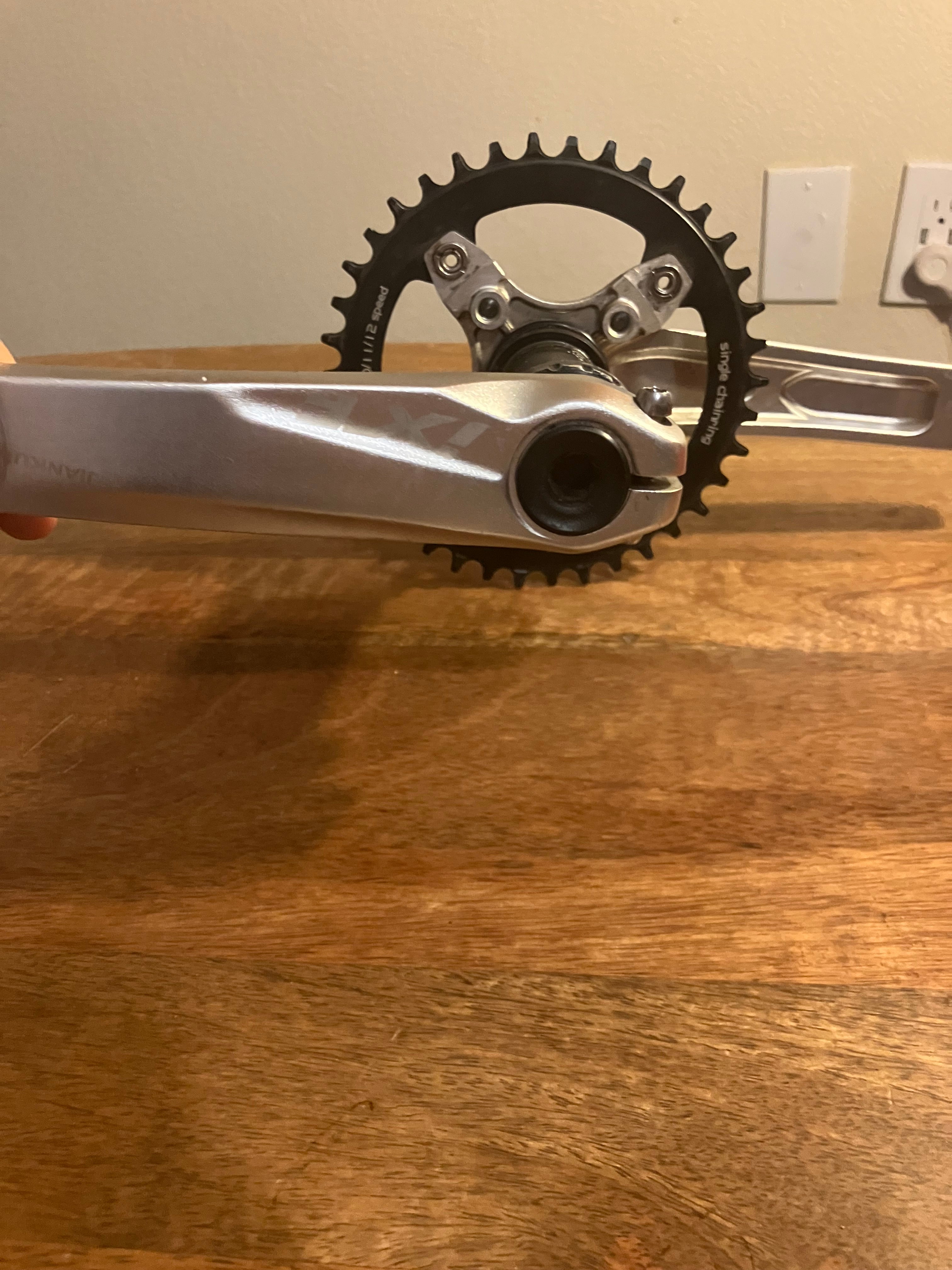 MSRECK Round Chainring 104 BCD 38T Single Chain Ring  
BNVB 
Bike Crank Arm Set 170mm 104 BCD Mountain Bike Crank Set with Bottom Bracket Crank and Chainring