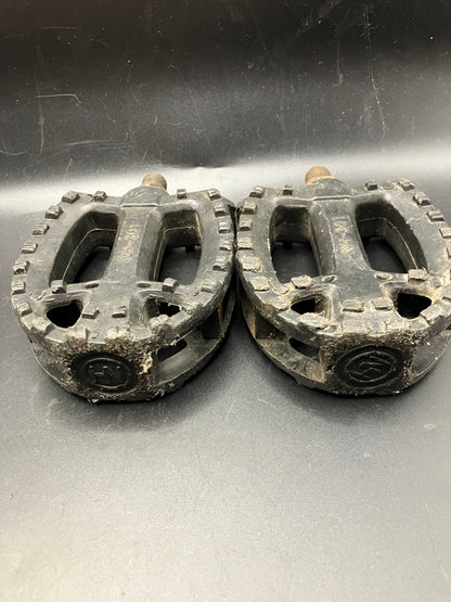 HN - 301 pedal set