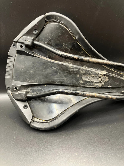 Specialized Canopy Black Saddle DannyStarkRidesFixedShop