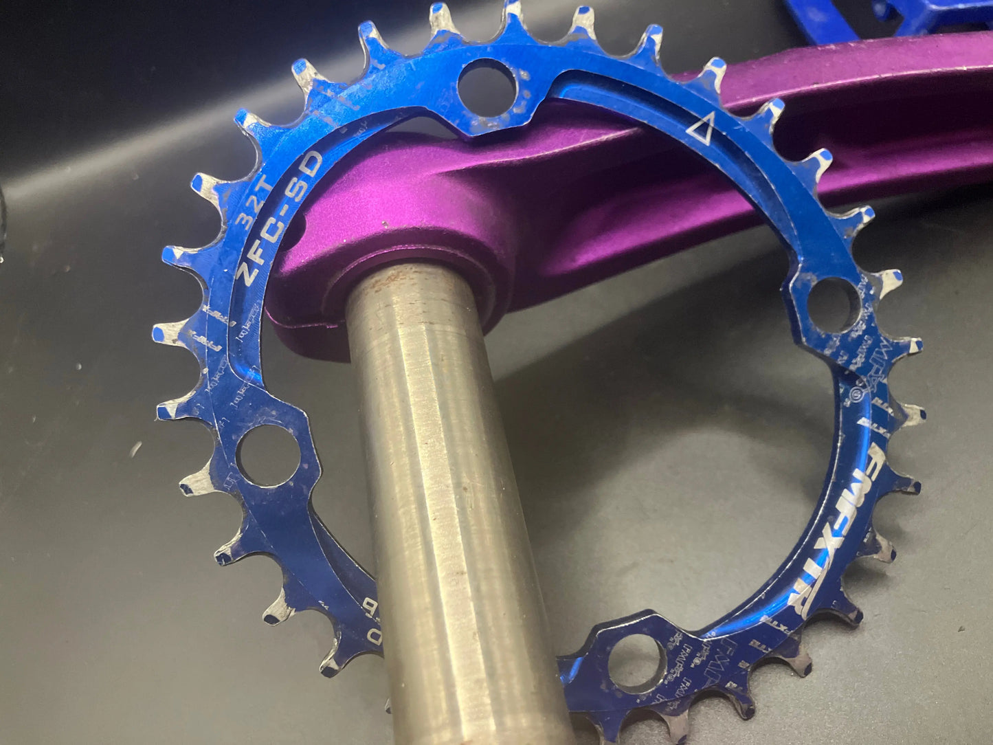 Crankset With Pedals And 32T Chain Ring DannyStarkRidesFixedShop