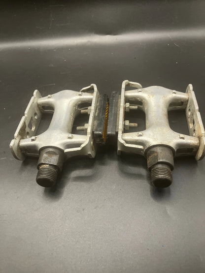 Road bike track bike fixed gear single speed bike pedals DannyStarkRidesFixedShop