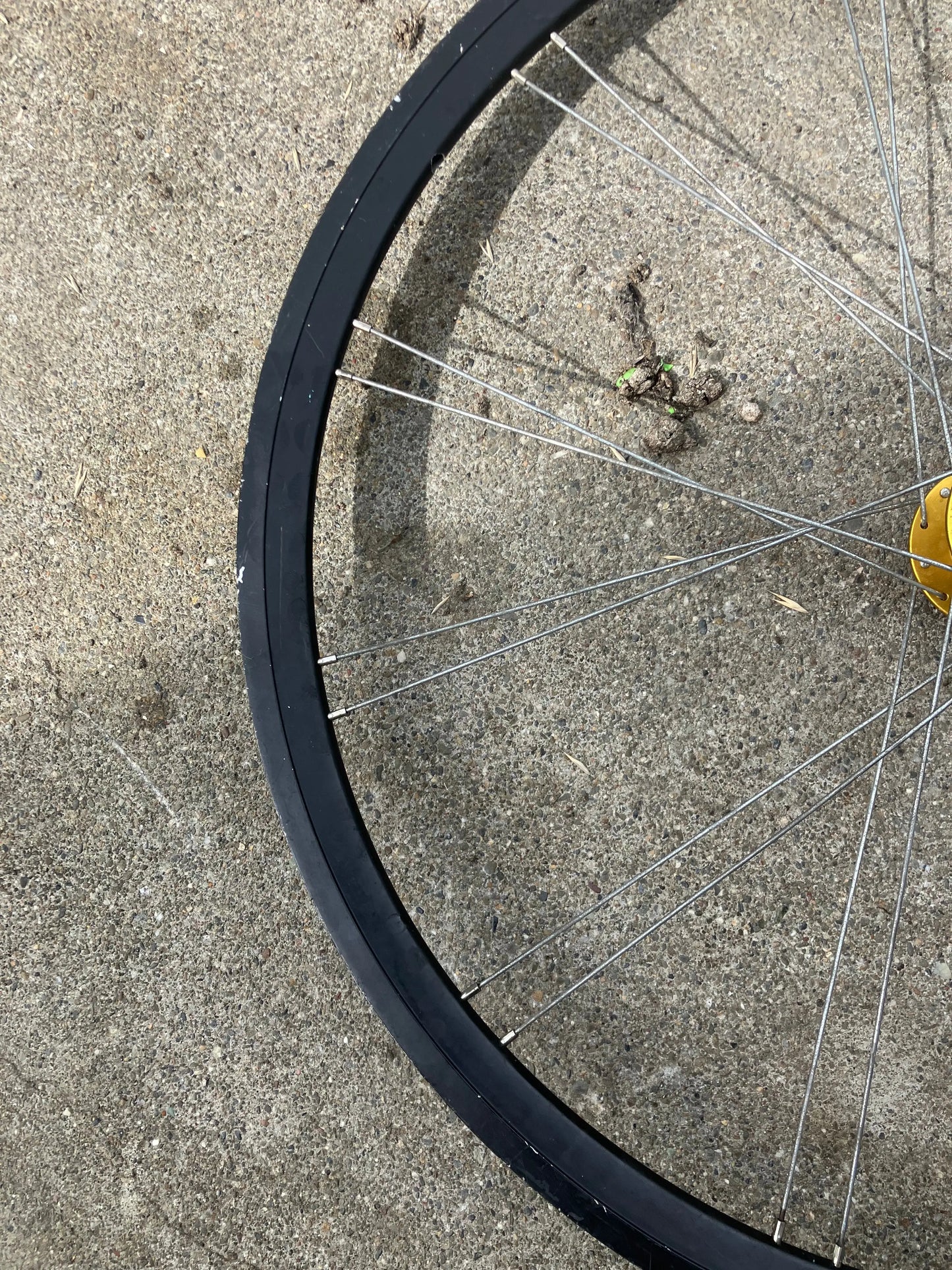 700c wheel DannyStarkRidesFixedShop