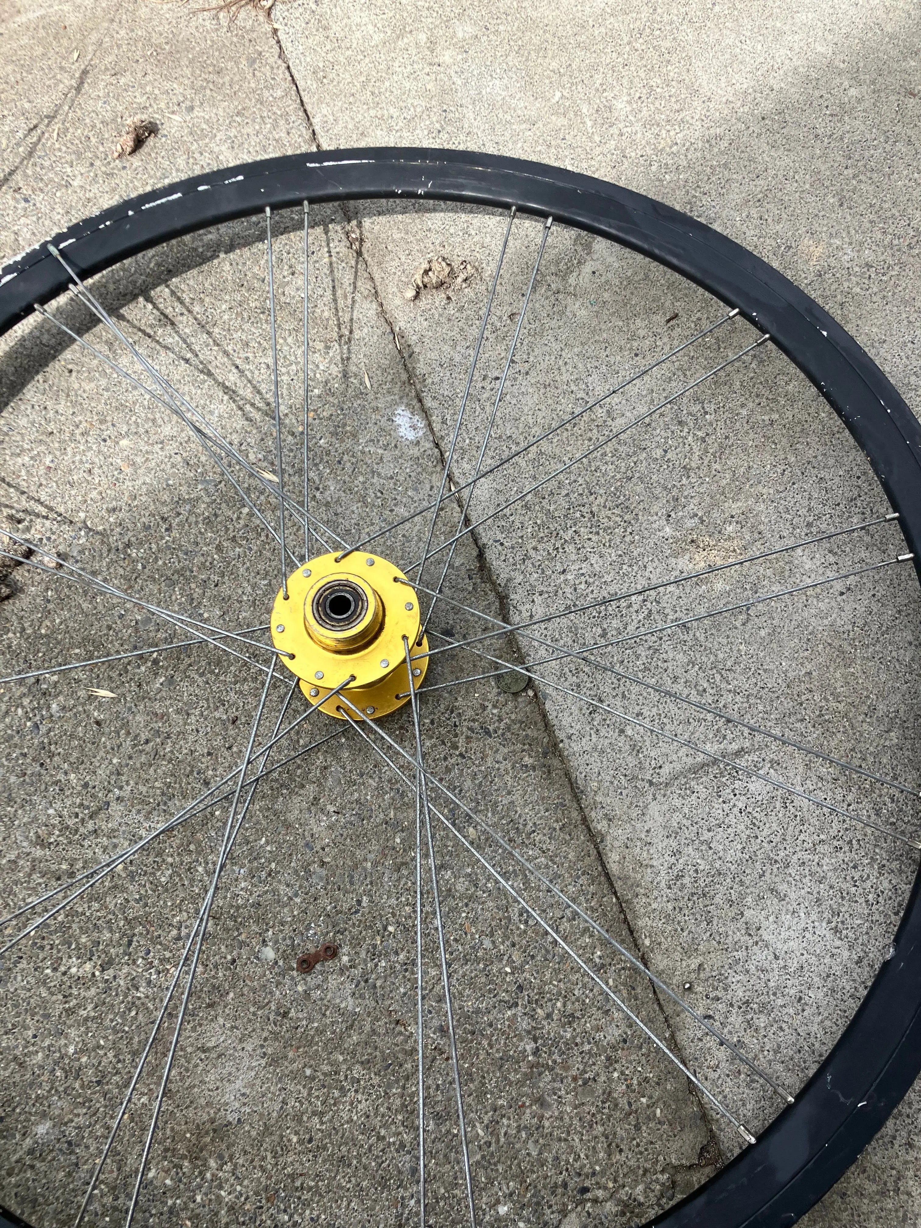 700c wheel DannyStarkRidesFixedShop