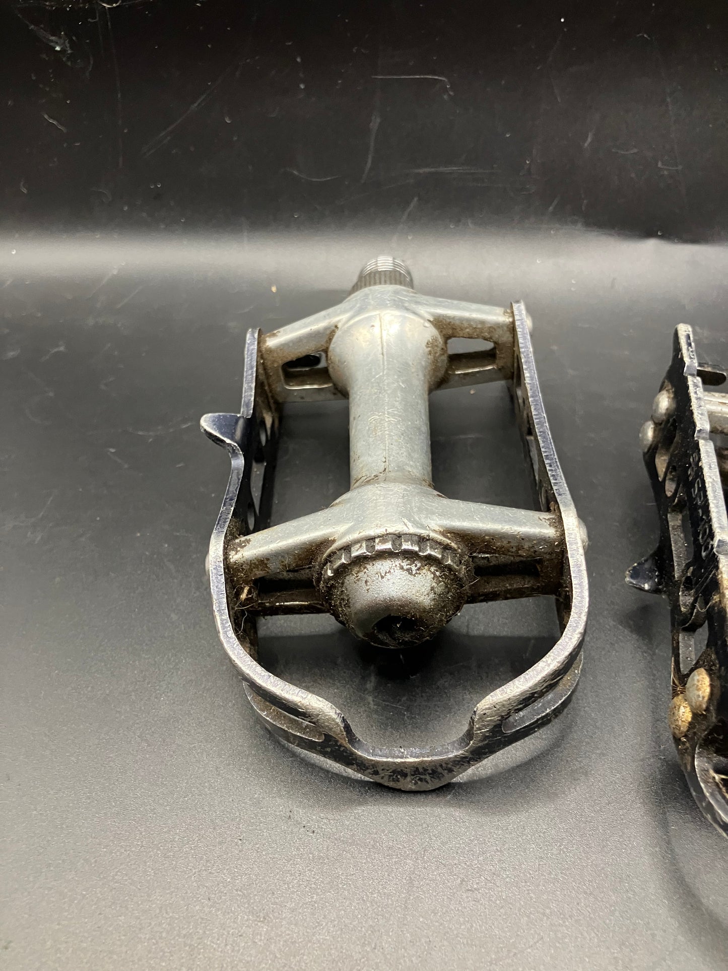 Single speed fixed gear bike track bike pedals fixie fixies