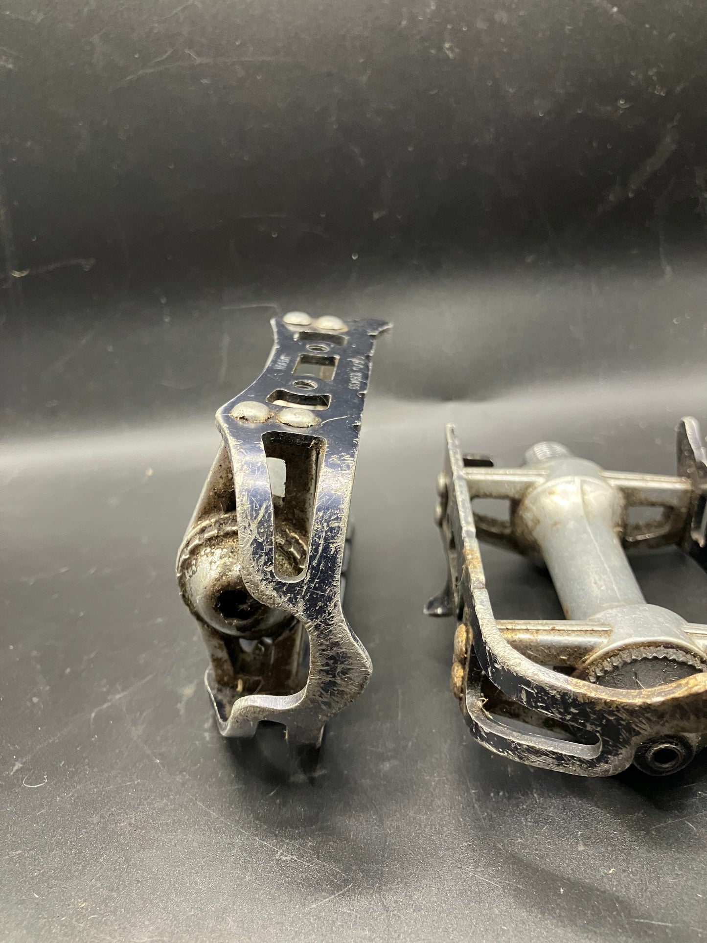 Single speed fixed gear bike track bike pedals fixie fixies